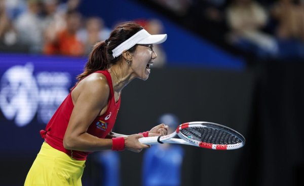 九游娱乐 2026年联合杯网球赛：中国队0比3负于加拿大队